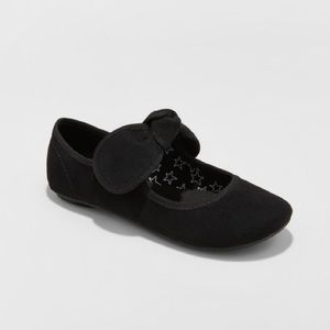 Black Mary Jane style ballet flats